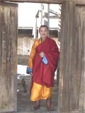 Det Lam in doorway